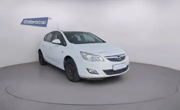 Opel Astra 2010 года за 16 800 BYN в Минск