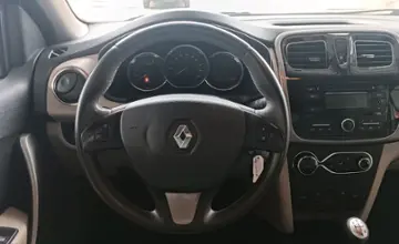 Renault Logan 2015 года за 26 400 BYN в Минск