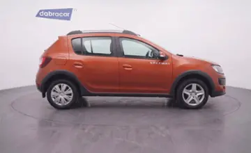 Renault Sandero 2015 года за 23 900 BYN в Гродно