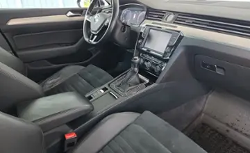 Volkswagen Passat 2015 года за 45 990 BYN в Минск