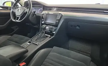 Volkswagen Passat 2015 года за 45 990 BYN в Минск