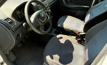 Skoda Fabia 2012 года за 16 300 BYN в Гомель
