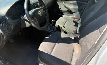 Volkswagen Golf 2000 года за 10 990 BYN в Гомель