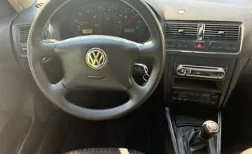 Volkswagen Golf 2000 года за 10 990 BYN в Гомель