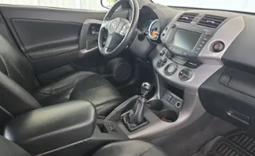 Toyota RAV4 2006 года за 25 990 BYN в Минск