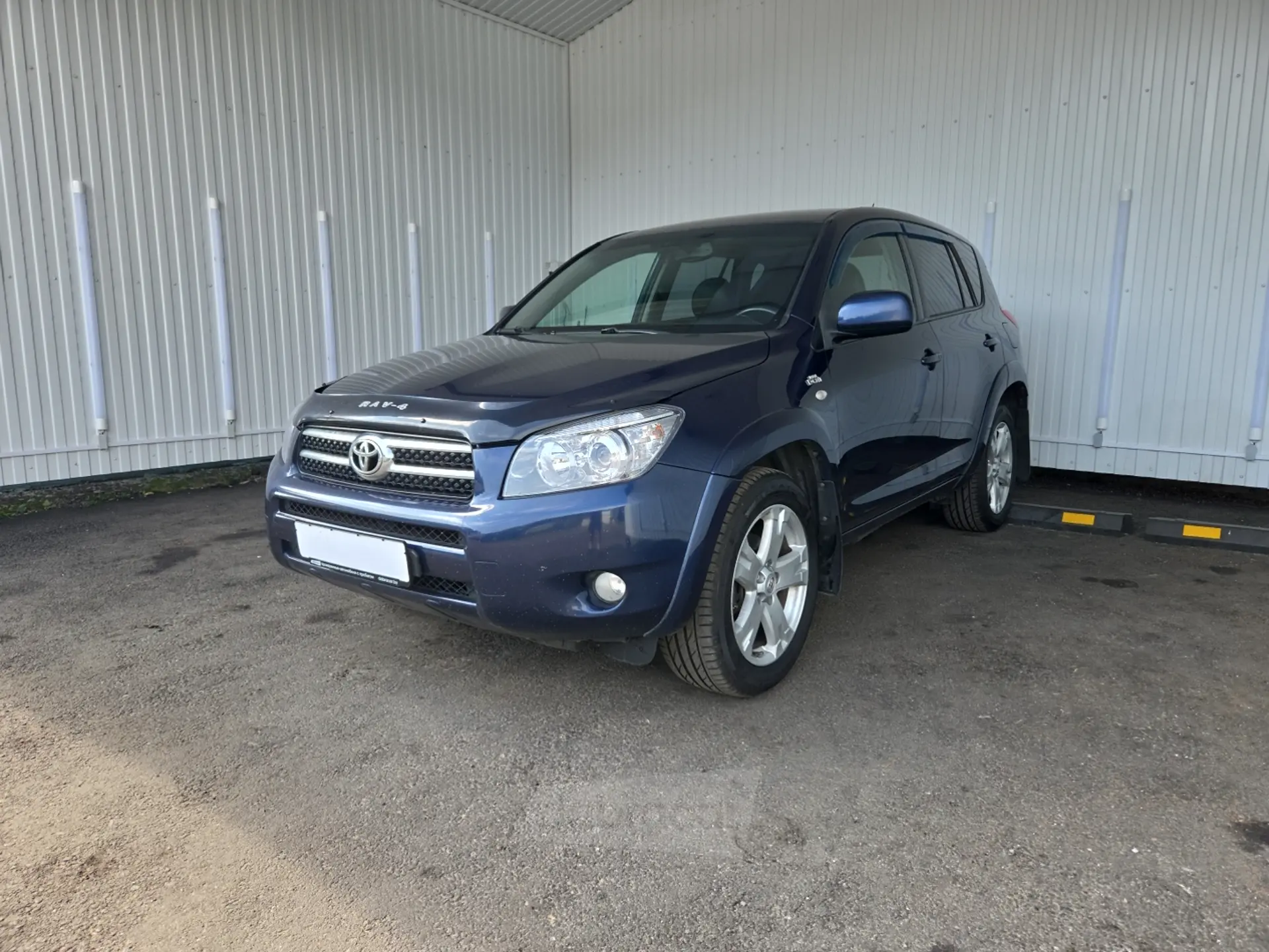 Toyota RAV4 2006 года за 25 990 BYN в Минск