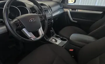 Kia Sorento 2010 года за 32 990 BYN в Минск