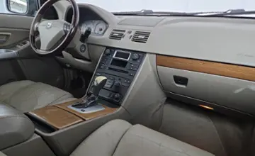 Volvo XC90 2004 года за 21 000 BYN в Минск