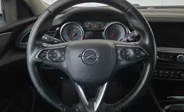 Opel Insignia 2017 года за 44 850 BYN в Минск