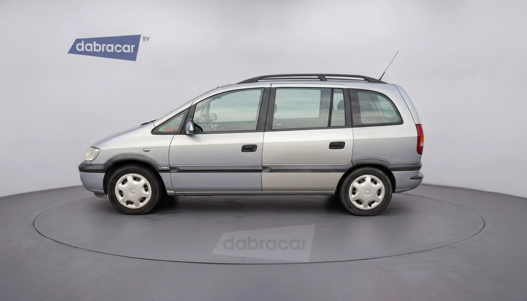  Zafira