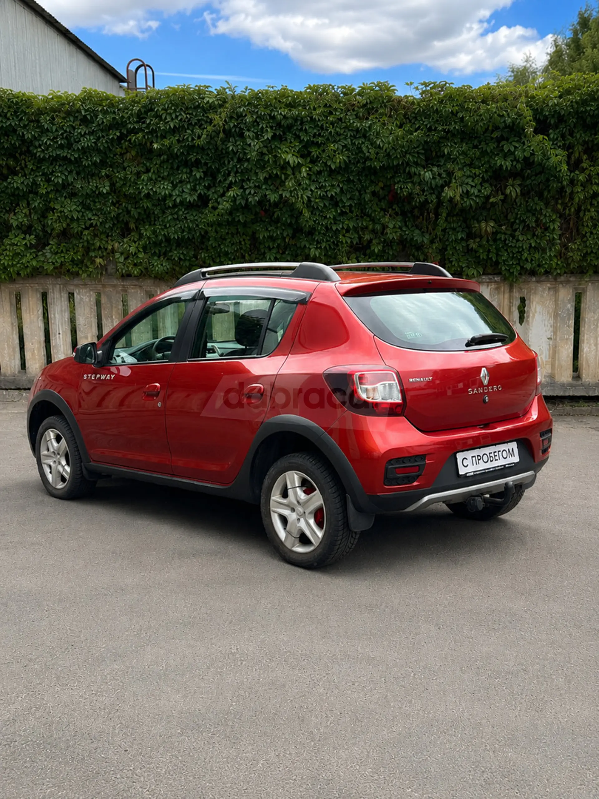  Sandero