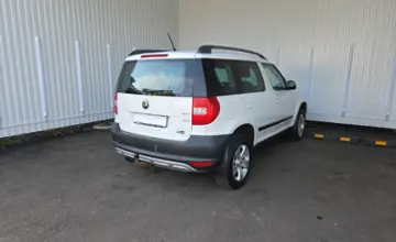 Skoda Yeti 2011 года за 17 490 BYN в Минск