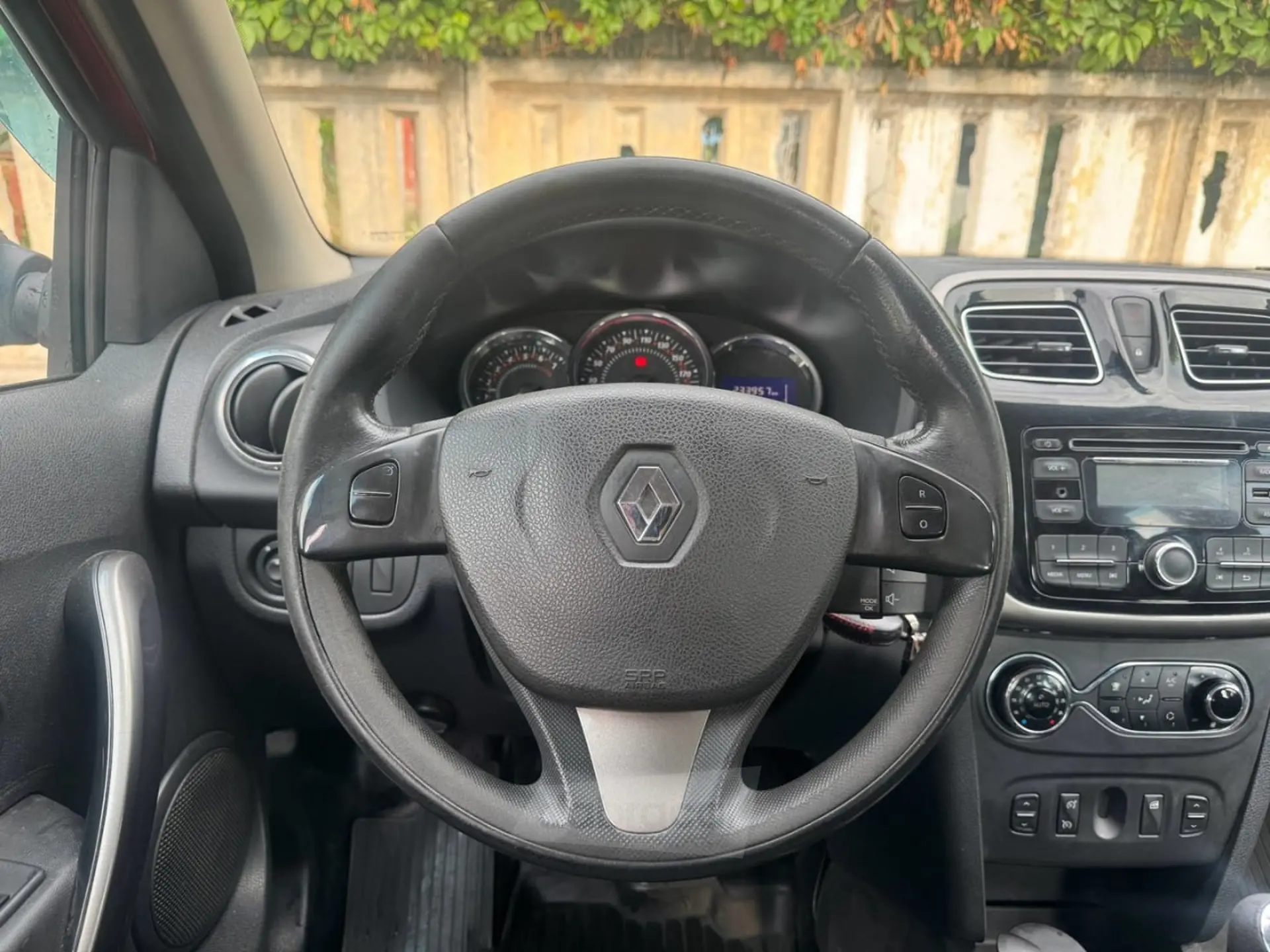  Sandero