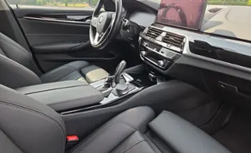 BMW 5 серии 2021 года за 113 000 BYN в Минск