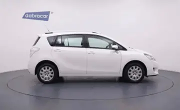 Toyota Verso 2016 года за 35 900 BYN в Минск