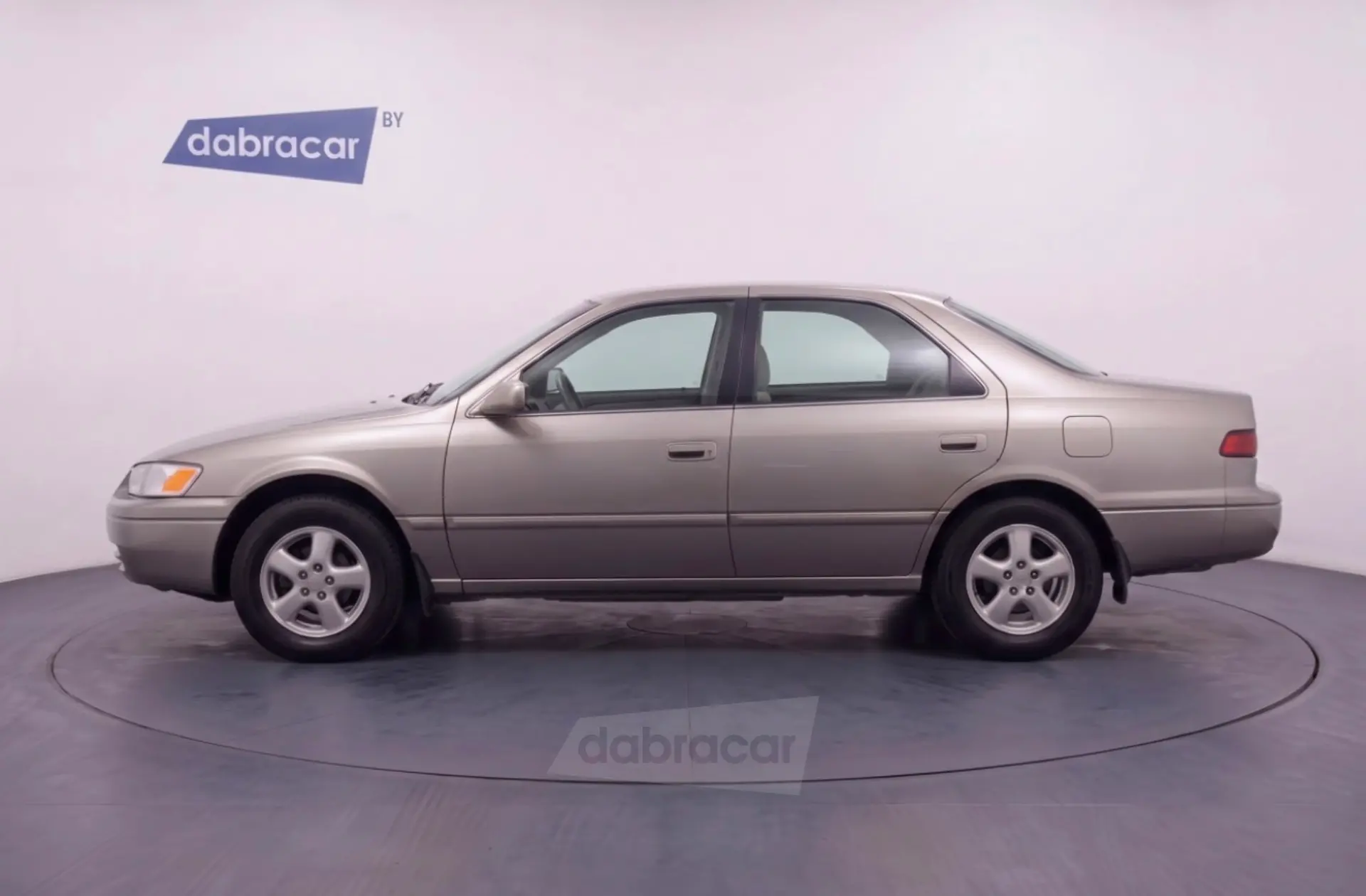  Camry