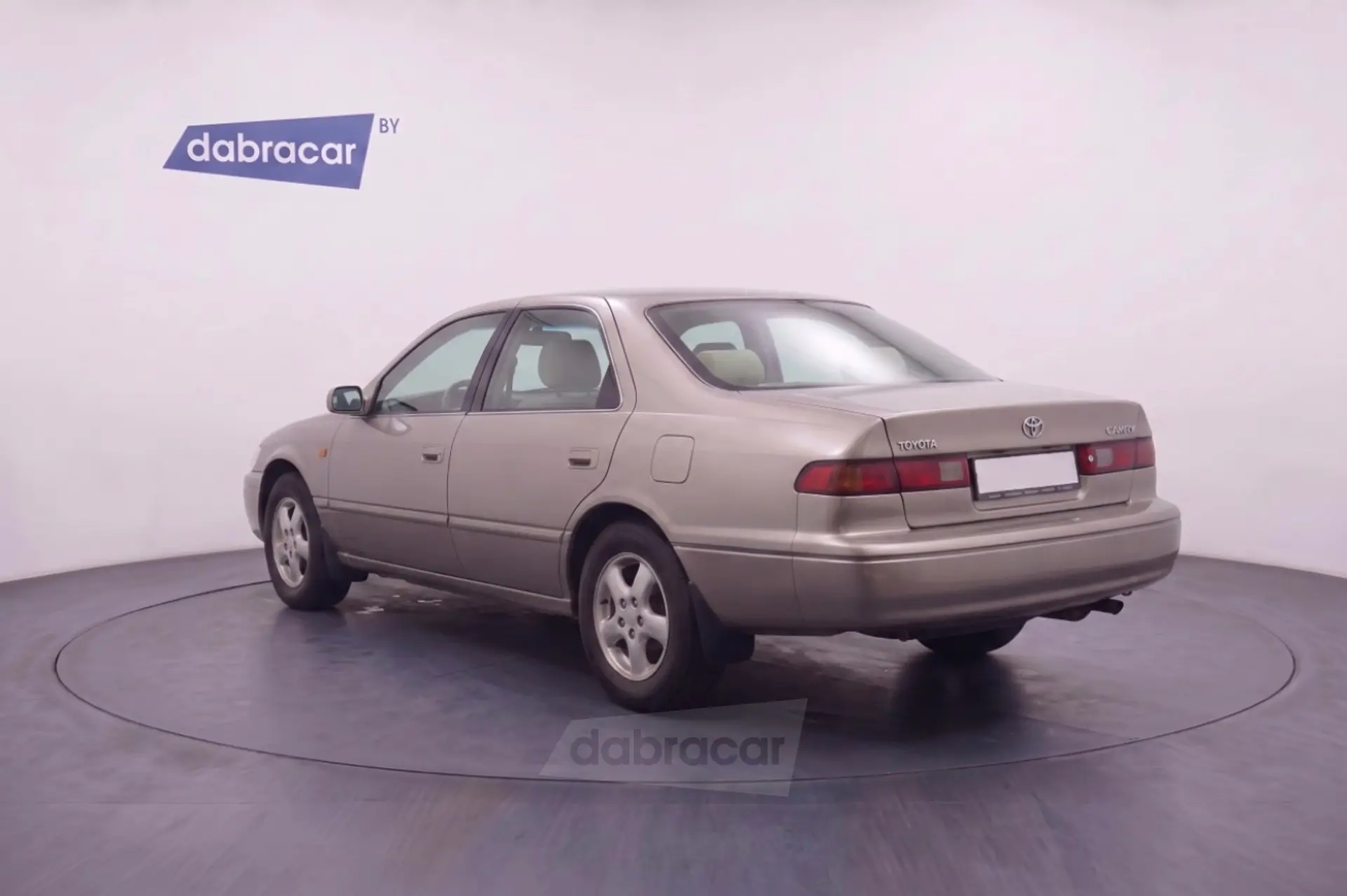  Camry