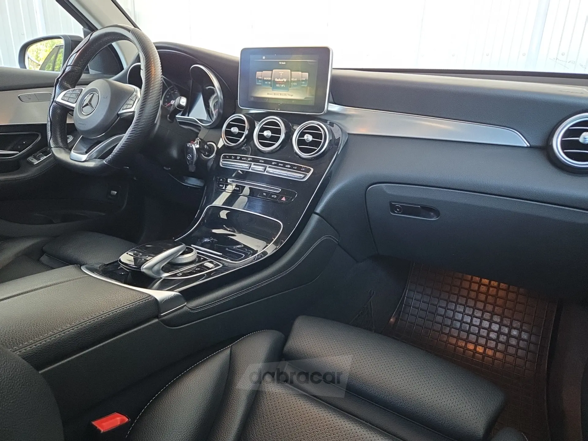  GLC