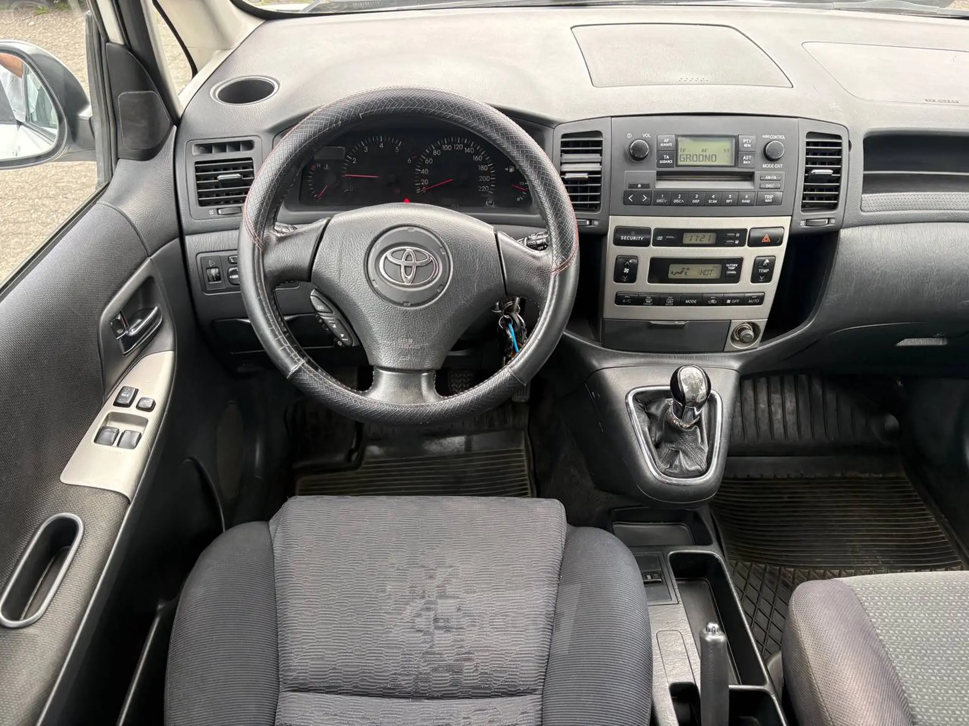  Corolla Verso