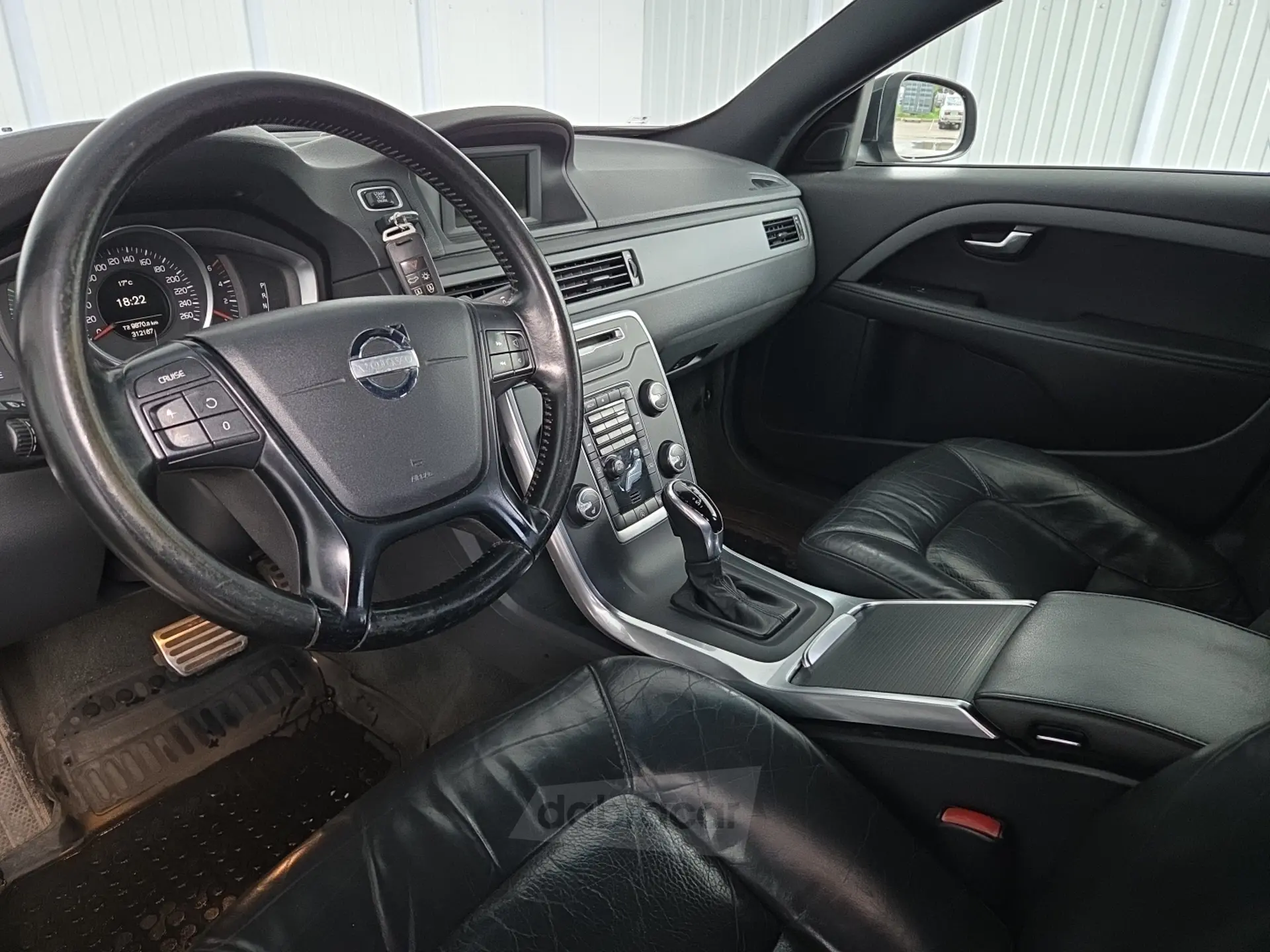  V70