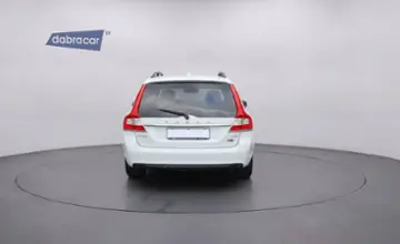 Volvo V70 2013 года за 35 400 BYN в Минск
