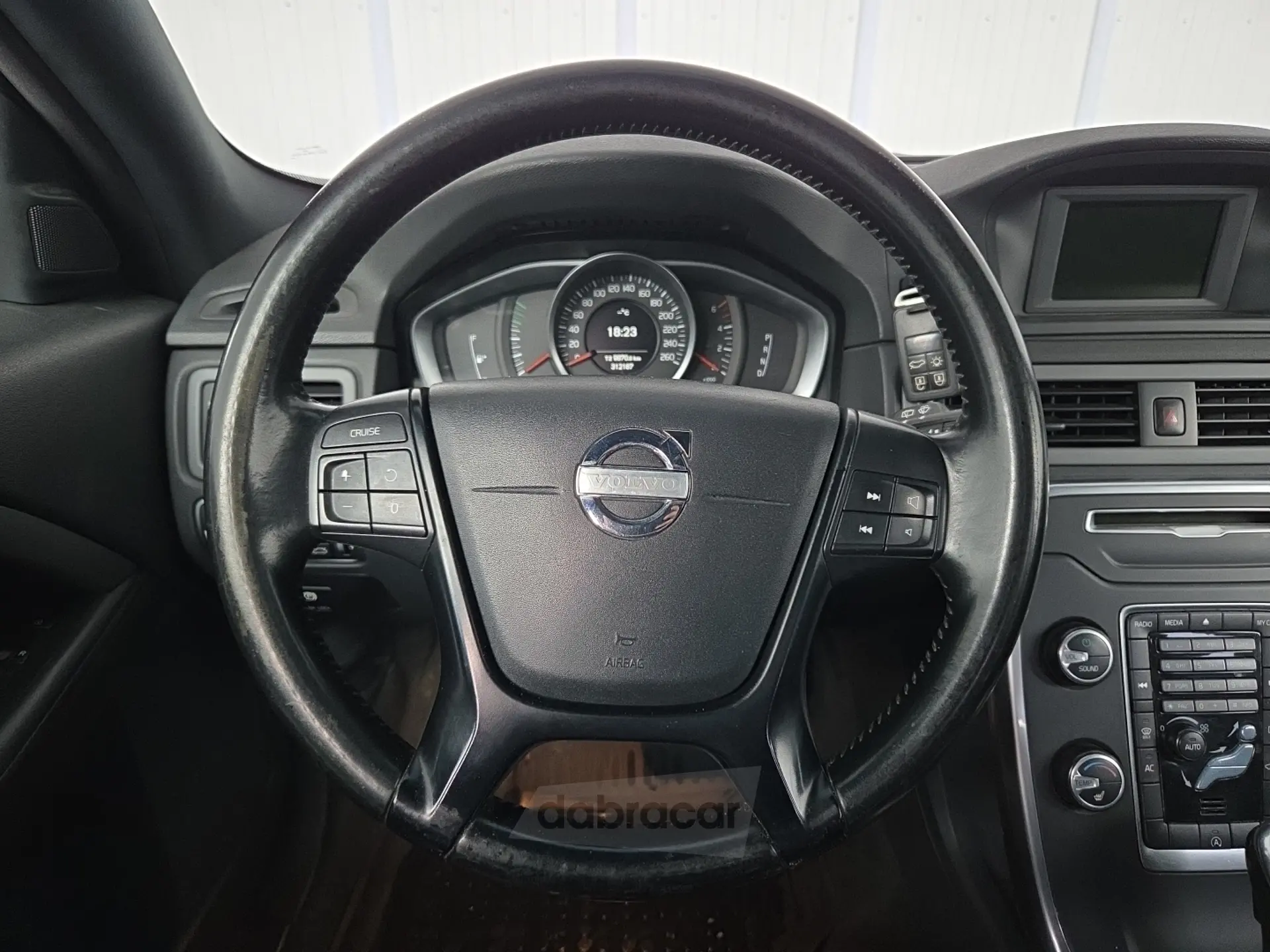 V70