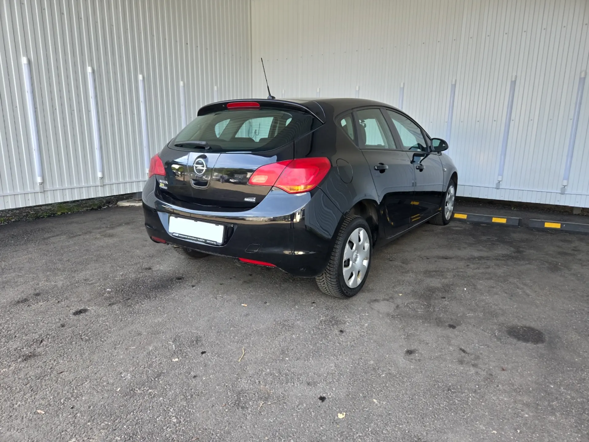  Astra
