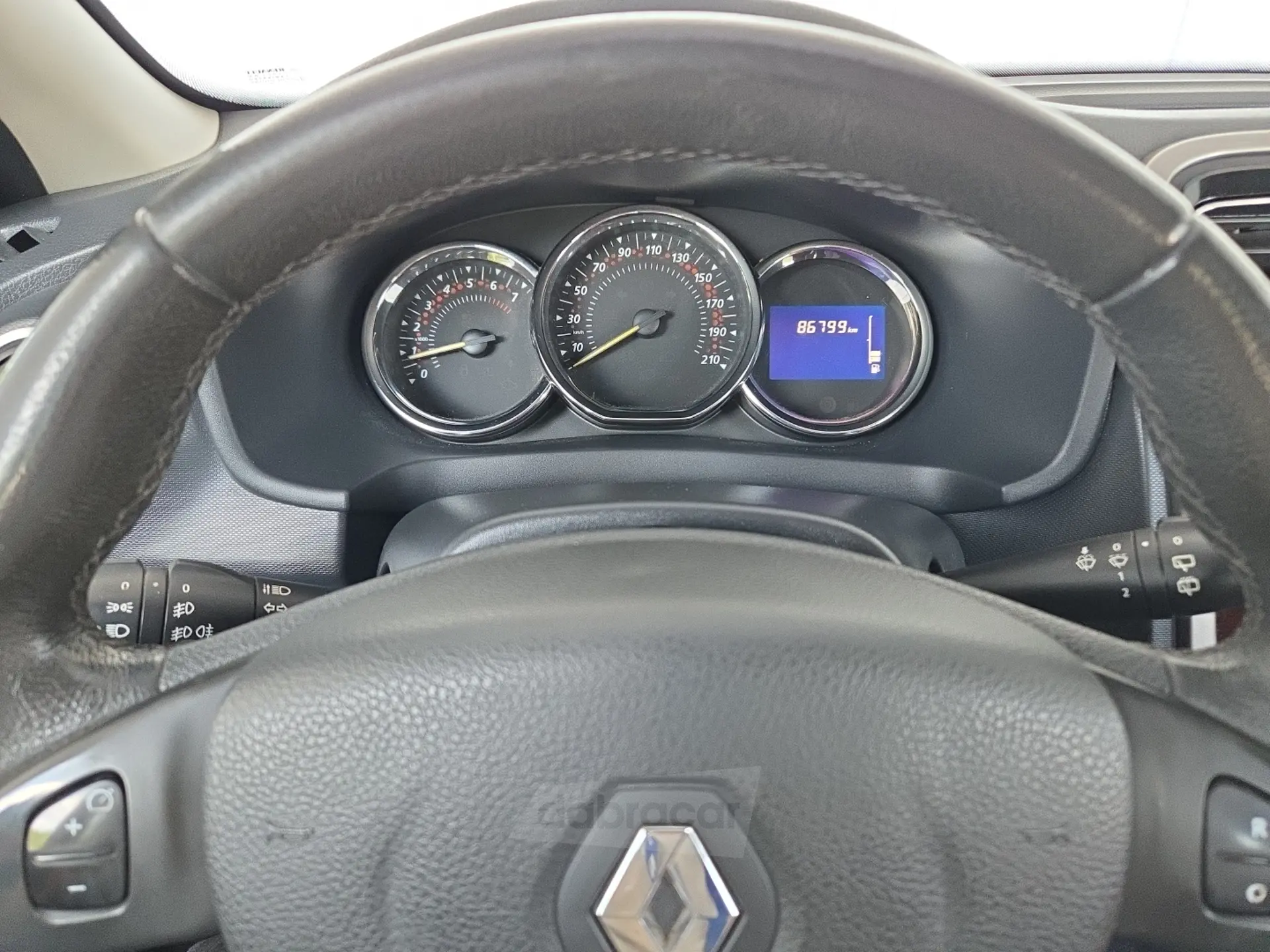  Sandero