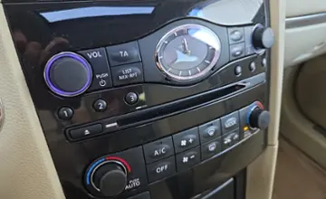 Infiniti QX70 2014 года за 65 500 BYN в Минск