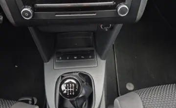 Volkswagen Touran 2015 года за 37 800 BYN в Могилев