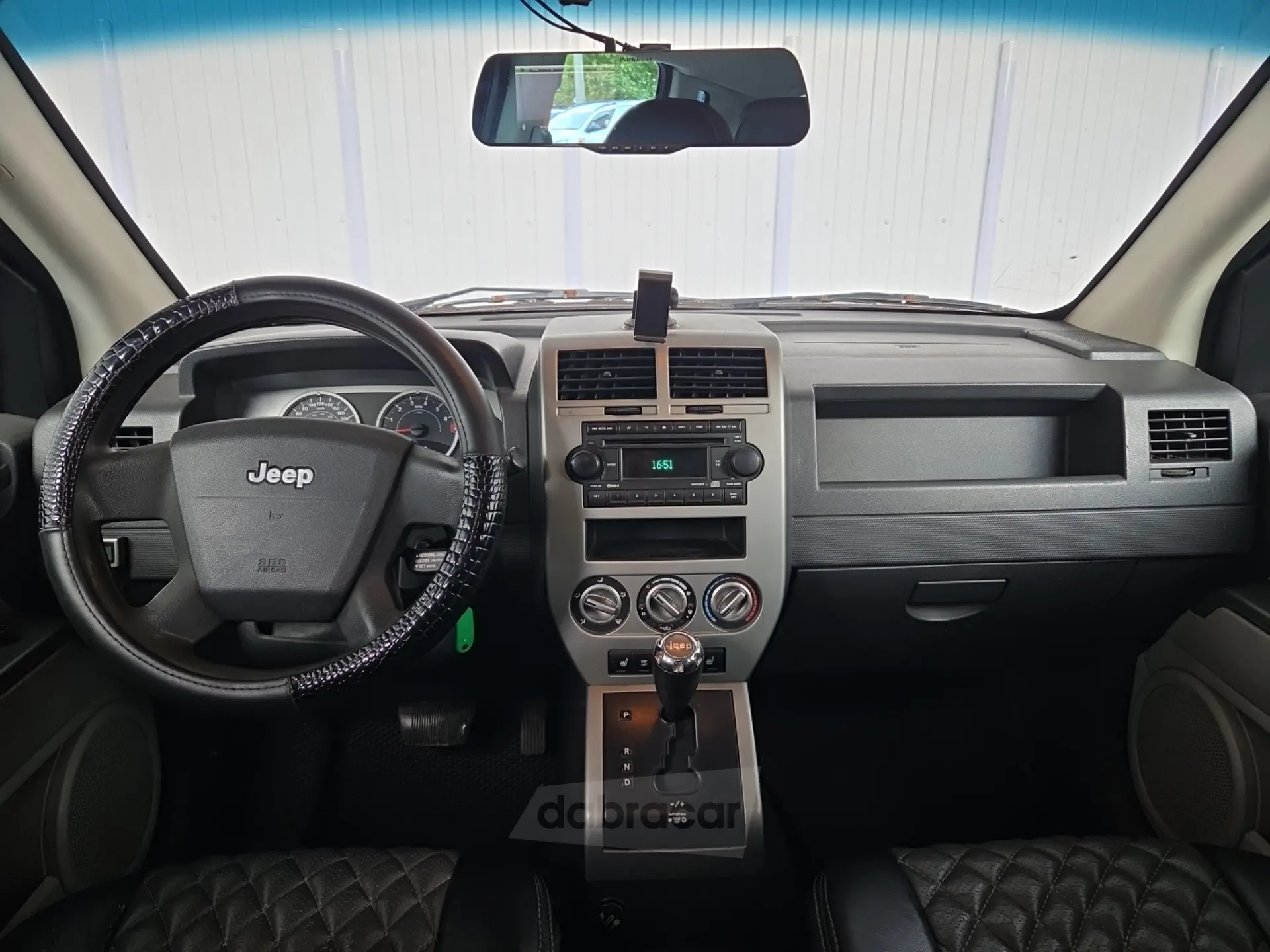  Compass