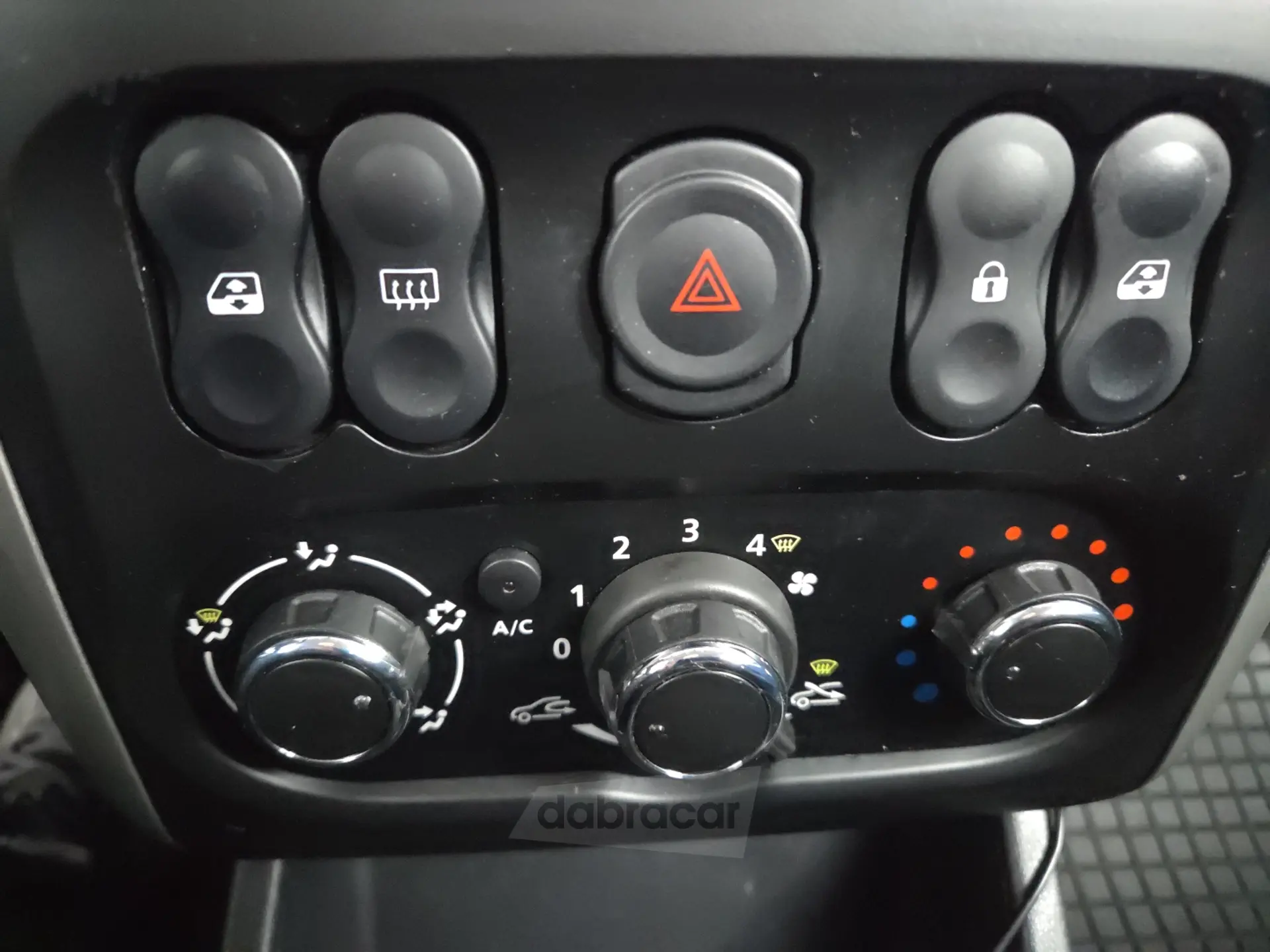  Almera