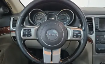 Jeep Grand Cherokee 2010 года за 40 100 BYN в Минск