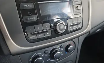 Renault Sandero 2019 года за 27 600 BYN в Гомель
