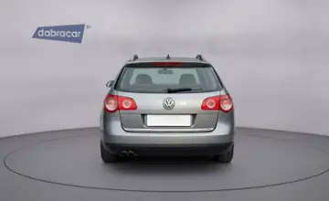 Volkswagen Passat 2005 года за 24 690 BYN в Гомель