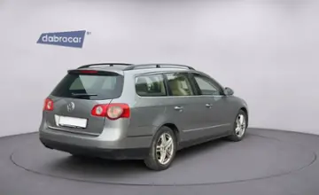 Volkswagen Passat 2005 года за 24 690 BYN в Гомель