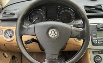 Volkswagen Passat 2005 года за 24 690 BYN в Гомель