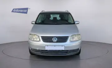 Volkswagen Touran 2004 года за 15 490 BYN в Минск