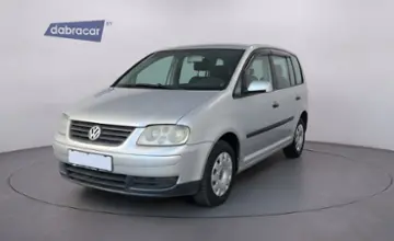 Volkswagen Touran 2004 года за 15 490 BYN в Минск
