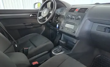Volkswagen Touran 2004 года за 15 490 BYN в Минск