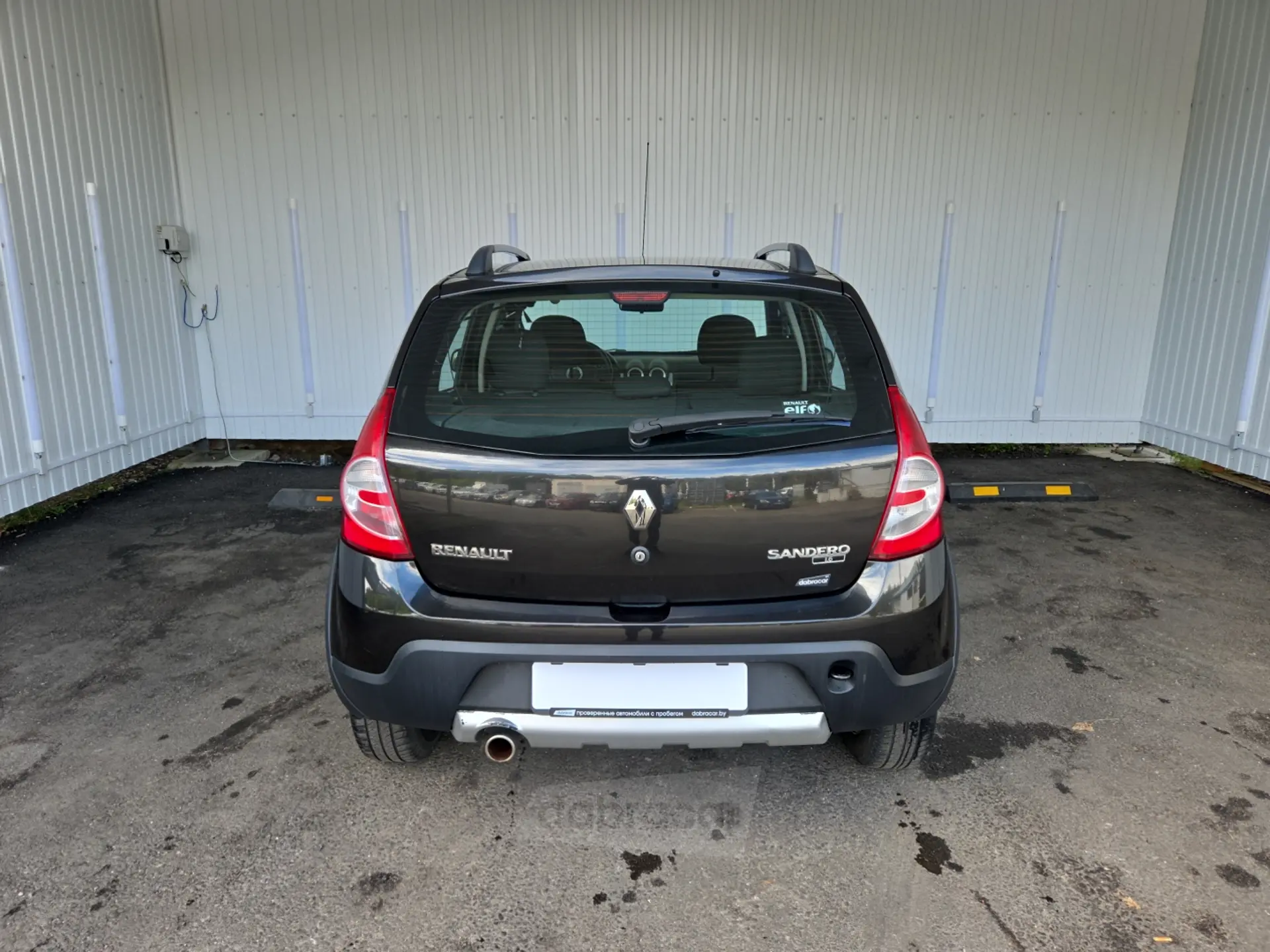  Sandero