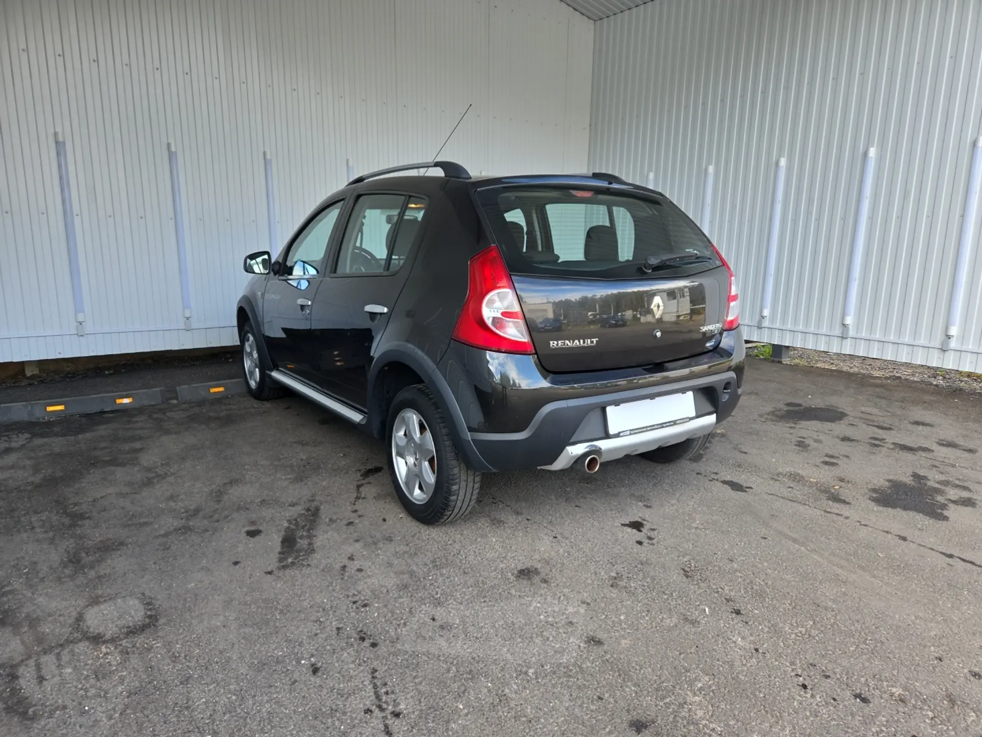 Sandero