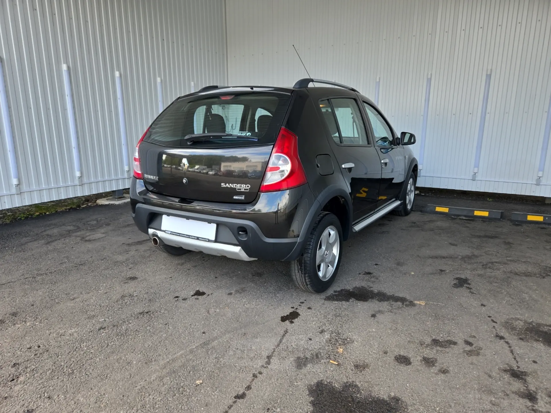  Sandero