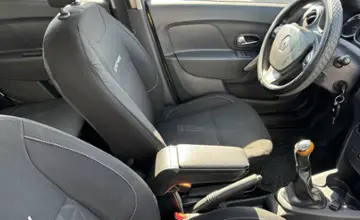 Renault Sandero 2017 года за 30 100 BYN в Могилев