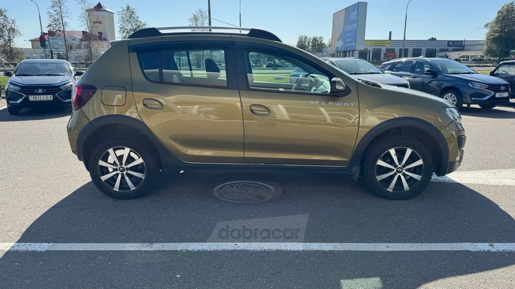  Sandero