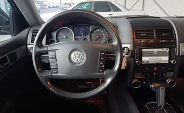Volkswagen Touareg 2009 года за 43 090 BYN в Минск