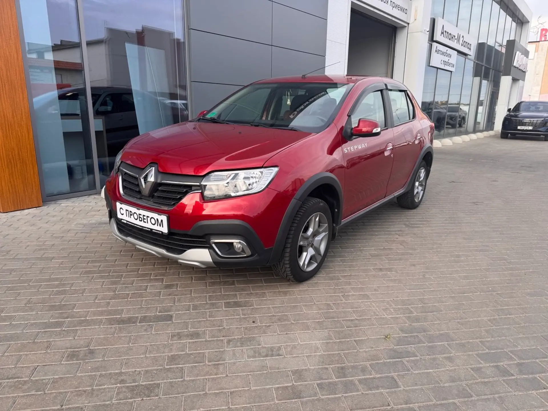  Sandero