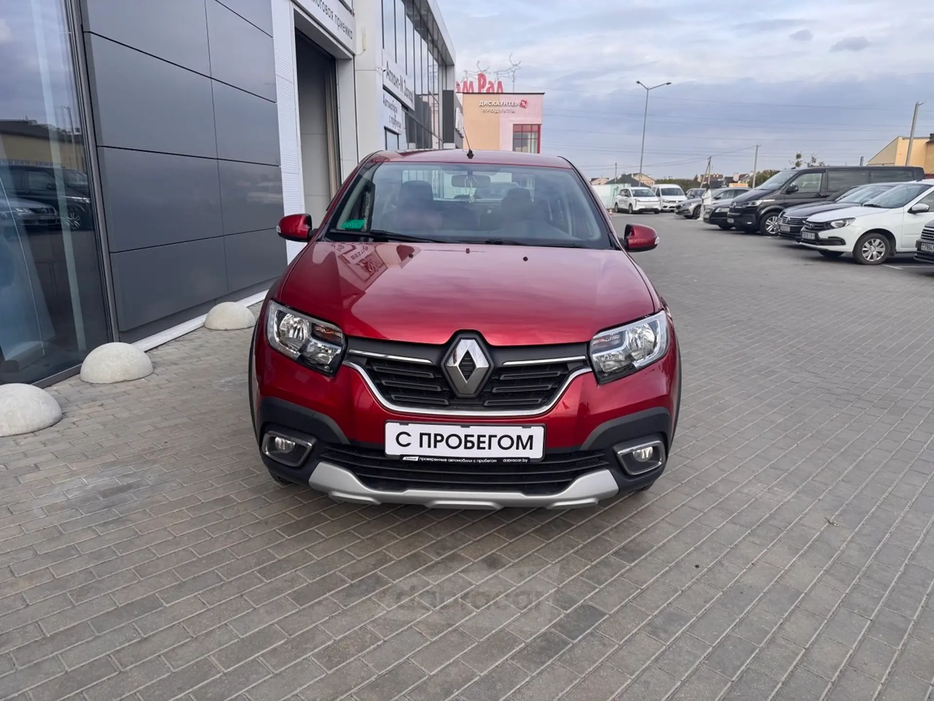  Sandero