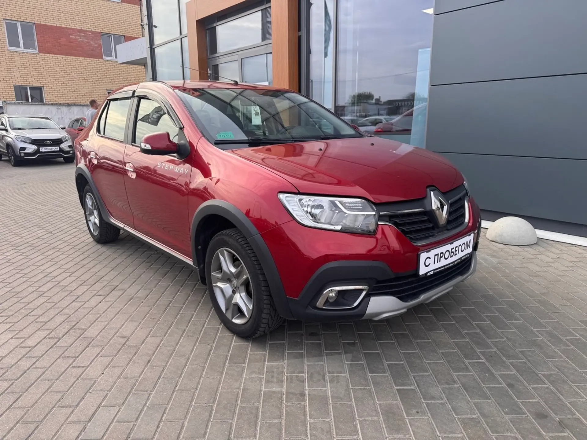  Sandero