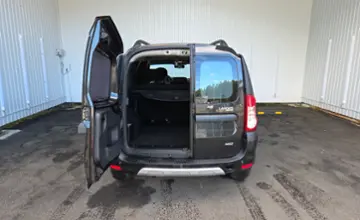 LADA (ВАЗ) Largus Cross 2017 года за 24 000 BYN в Минск